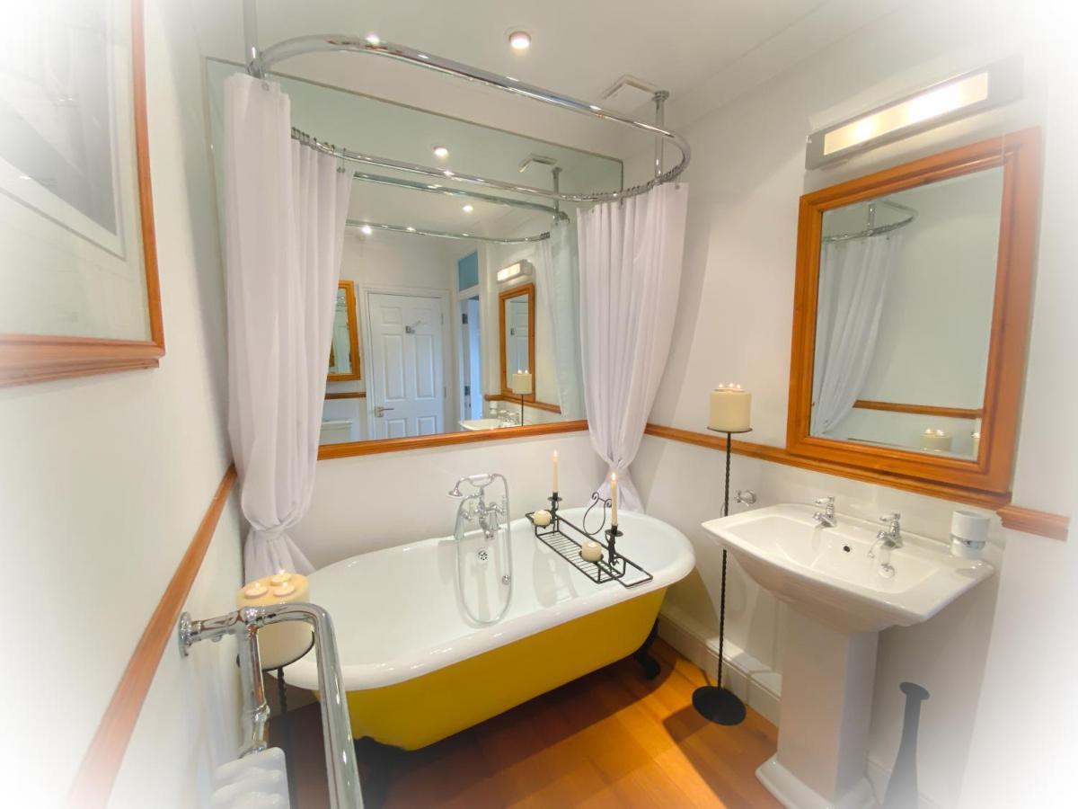 The Quay - Old Town Poole B&B - Great Location - Secure Free Parking Eksteriør billede